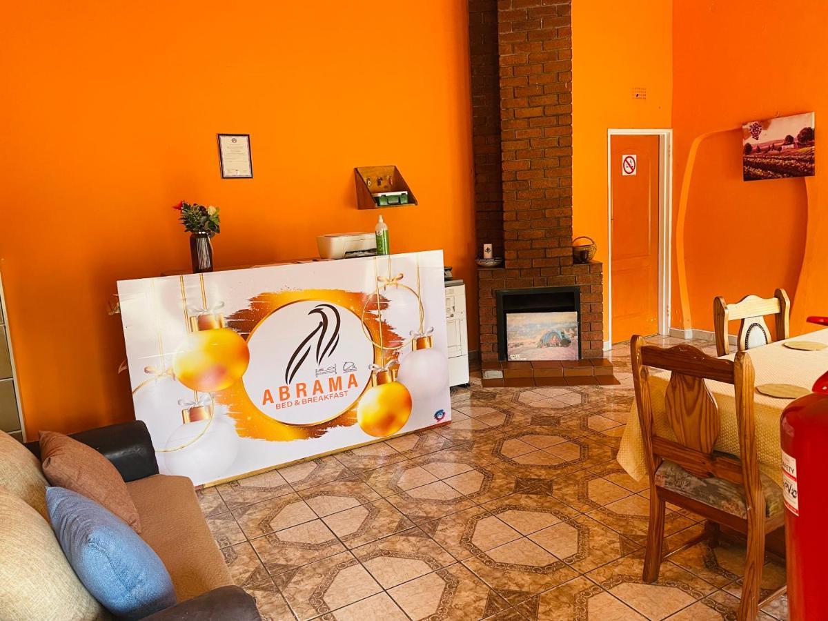 Abrama Bed And Breakfast Francistown Exterior foto